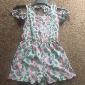 Girls pineapple romper.
